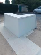 Moderne, strakke toog in uitstekende staat., Receptie of Entree, Ophalen, Nieuw zonder verpakking, Inrichting