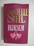 danielle steel...........bliksem, Ophalen of Verzenden, Zo goed als nieuw
