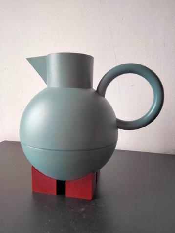 90s vintage Postmodern design koffiepot Euclid Alessi Graves