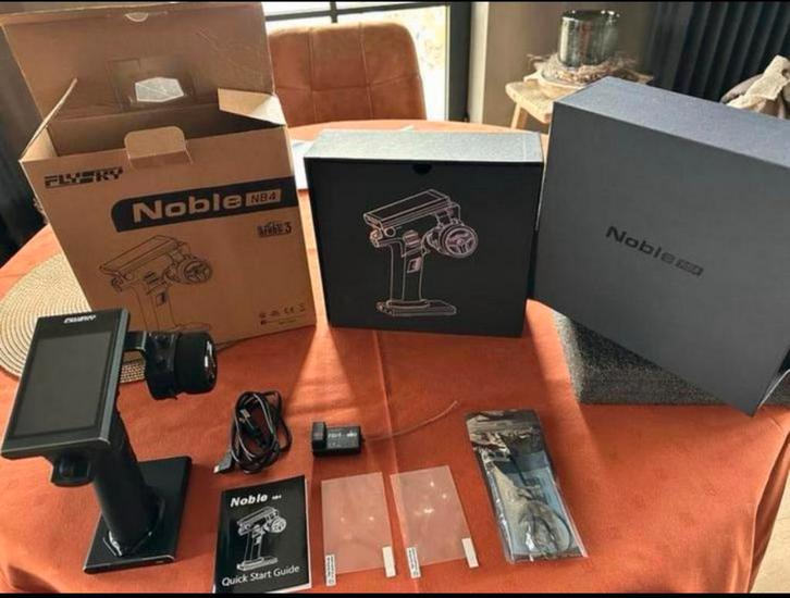 Professionele Besturing Flysky Noble NB4 + ontvanger, Hobby en Vrije tijd, Modelbouw | Radiografisch | Overige, Zo goed als nieuw
