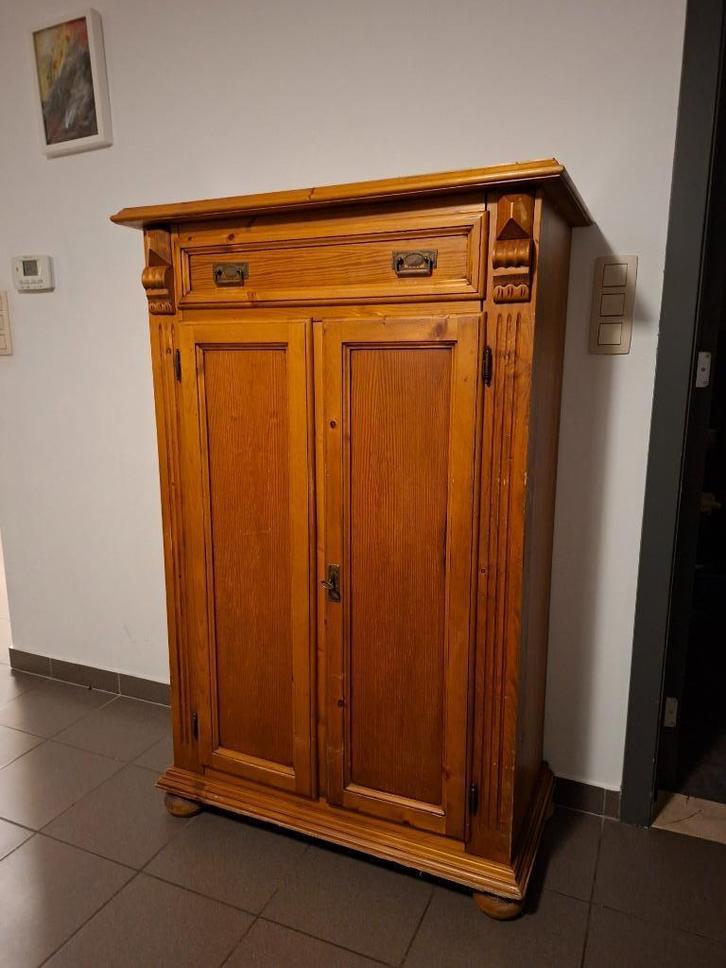 Houten buffetkast, Huis en Inrichting, Kasten | Dressoirs, Gebruikt, Met lade(s), Met deur(en), Met plank(en), Ophalen