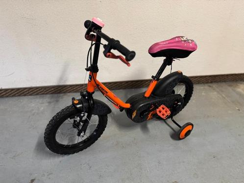 BTWIN 14” Kinderfiets met zijwieltjes – Goede staat – €40, Fietsen en Brommers, Fietsen | Kinderfietsjes, Gebruikt, Minder dan 16 inch