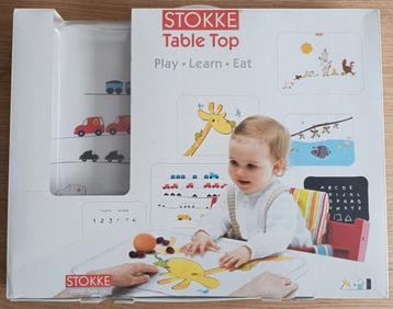 Stokke / Table Top / Jouer / Apprendre / Manger disponible aux enchères