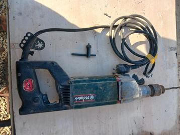 Boormachine beschikbaar voor biedingen