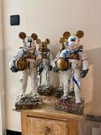 Mickey Mouse in space by Hannes D’haese, Ophalen of Verzenden