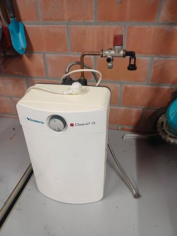 Daaldrop elektrische doorstroom boiler 15L beschikbaar voor biedingen