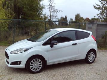 Ford Fiesta  60dkm 1.5cc "Lichte Vracht" 6190€ Ex Top st 17 beschikbaar voor biedingen