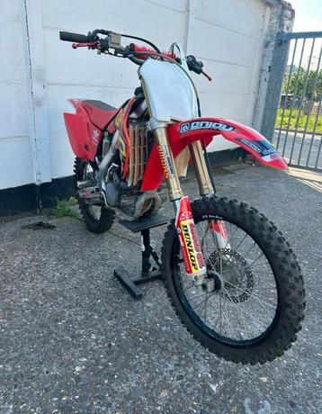 Honda crf250r 4t onderhoud ok start en rijd perfect, Motoren, 250 cc, Particulier, Crossmotor