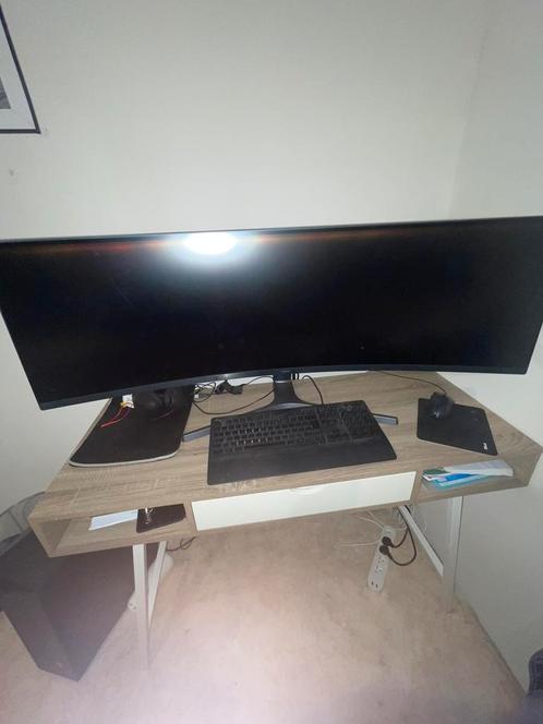 Samsung Curved screen + MSI Mag Infinite, Computers en Software, Monitoren, Gebruikt, 101 t/m 150 Hz, Gaming, LED, Ultra HD (4K)