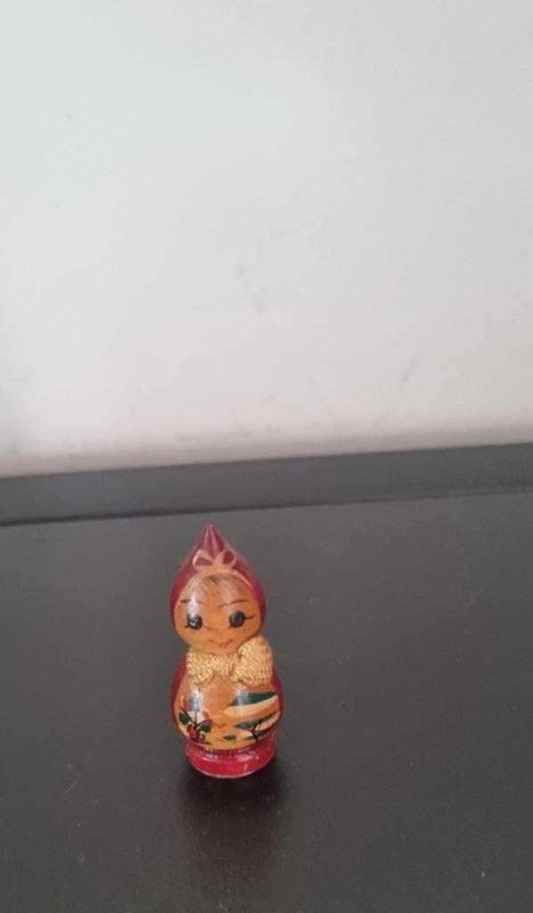 Leuke Donguri (Acorn/Eikeltje) Kokeshi, Antiek en Kunst, Kunst | Beelden en Houtsnijwerken, Verzenden