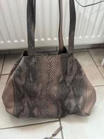 Sac a main Gerard Darel cuir souple avec 2 pochettes, Handtassen en Accessoires, Ophalen, Zo goed als nieuw