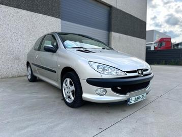 Peugeot 206 1.4 essence ** meilleure occasion * 115 000 km