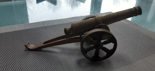 canon ornemental (miniature) en cuivre jaune (laiton), Collections, Objets militaires | Général, Autres, Enlèvement ou Envoi