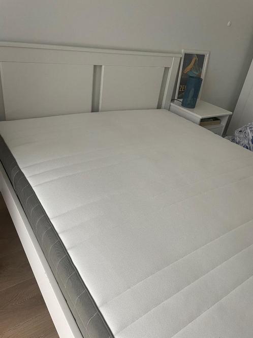 Hovag Matras IKEA 140x200, Huis en Inrichting, Slaapkamer | Matrassen en Bedbodems, Zo goed als nieuw, Matras, 140 cm, 200 cm