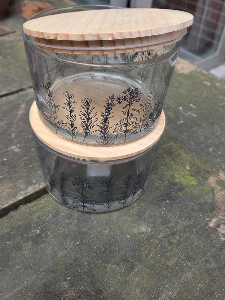 2 bocaux de rangement en verre., Maison & Meubles, Cuisine | Ustensiles de cuisine, Comme neuf, Enlèvement ou Envoi