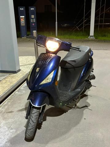 BTC STREET LIGHT beschikbaar voor biedingen