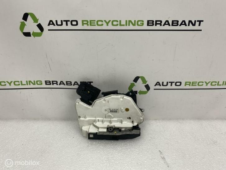 Slotmechanisme Rechts Voor Volkswagen Golf 6 ORIG 5K1837016A, Auto-onderdelen, Klein materiaal, Volkswagen, Gebruikt, Ophalen of Verzenden