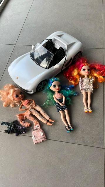 Rainbow high auto en 3 poppen  beschikbaar voor biedingen