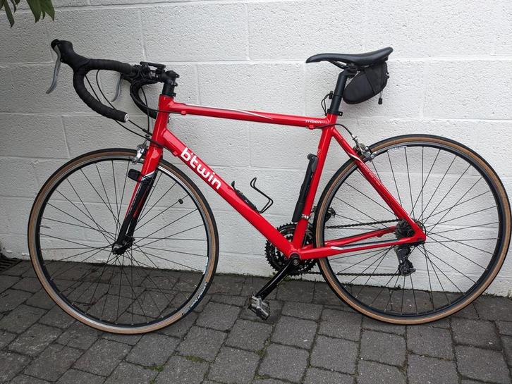 Btwin Triban 3 – maat 57, Fietsen en Brommers, Fietsen | Racefietsen, Zo goed als nieuw, Aluminium, Ophalen