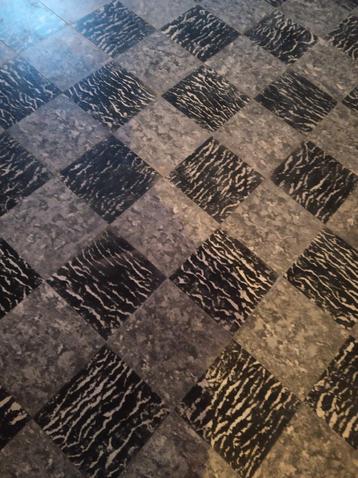 Oude vloer / antieke vloer beschikbaar voor biedingen