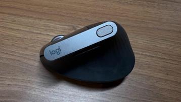 Souris ergonomique Logitech MX Vertical – Fonctionnelle mais beschikbaar voor biedingen