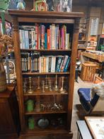 Teakhouten boekenkast, Ophalen