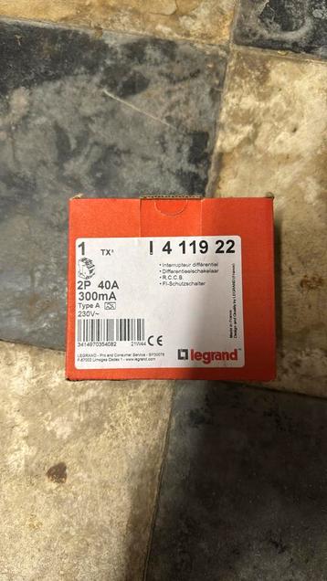 Différentiel 300mA 40A disponible aux enchères
