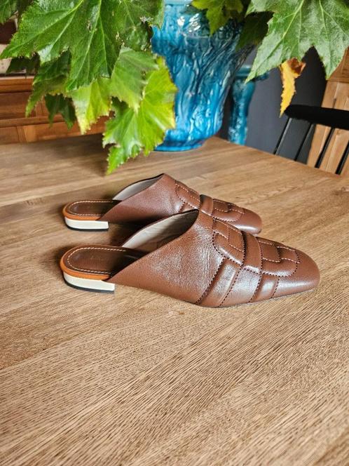 Morobé Mary - maat 39, Kleding | Dames, Schoenen, Nieuw, Sandalen of Muiltjes, Bruin, Ophalen of Verzenden