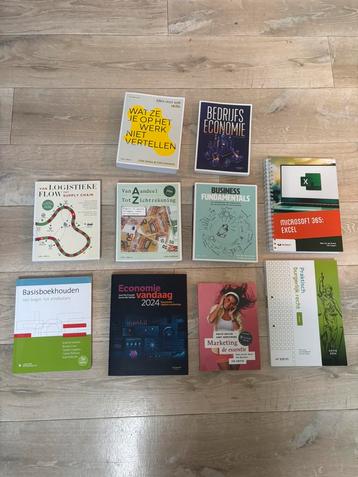 Alle studieboeken bedrijfsmanagement 1ste jaar beschikbaar voor biedingen