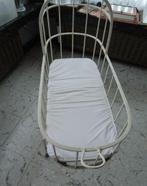 oude metalen kinderwieg, Kinderen en Baby's, Babywiegjes en Ledikanten, Ophalen, Zo goed als nieuw, Wieg