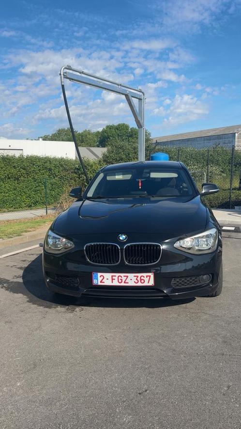 Bmw 114i serie 1 ( 2014 ), Auto's, BMW, 1 Reeks, ABS, Achteruitrijcamera, Airbags, Airconditioning, Boordcomputer, Centrale vergrendeling