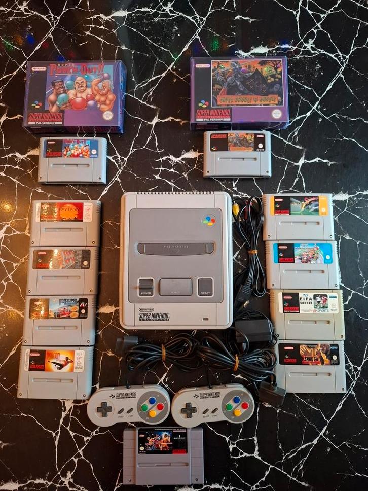 Super Nintendo-console + 11 games + 2 controllers enz..., Games en Spelcomputers, Games | Nintendo Super NES, Zo goed als nieuw