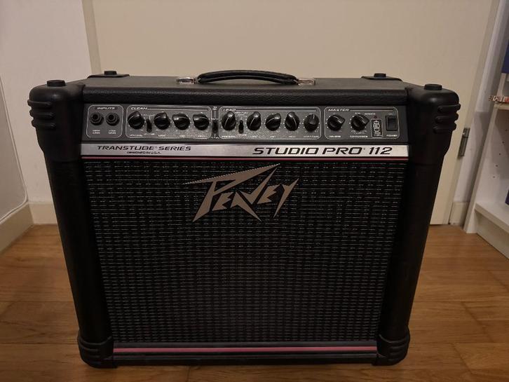 Peavey Studio Pro 122 versterker, Muziek en Instrumenten, Versterkers | Bas en Gitaar, Gebruikt, Gitaar, 50 tot 100 watt, Ophalen