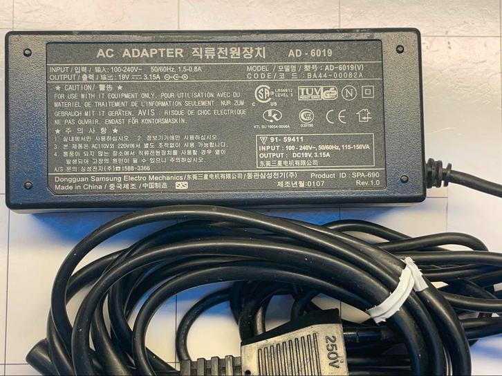 3x Laptop adapters, Computers en Software, Laptop-opladers, Ophalen of Verzenden