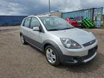 Ford Fiesta 1.4 Ambiente  Met keuring!!! GARANTIE!!, Auto's, Stof, Zwart, 5 deurs, Particulier