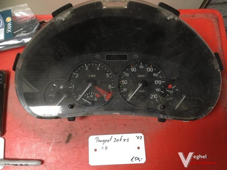 Peugeot 206 xs 2002 1.4 km tellerklok, Auto-onderdelen, Dashboard en Schakelaars, Gebruikt, Ophalen of Verzenden