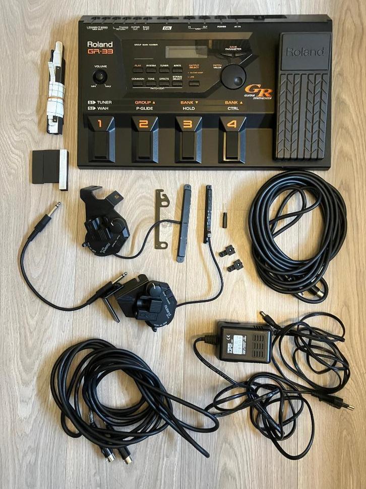 Roland GR33 met GK3 & GK3B (lot), Muziek en Instrumenten, Effecten, Gebruikt, Multi-effect, Ophalen of Verzenden