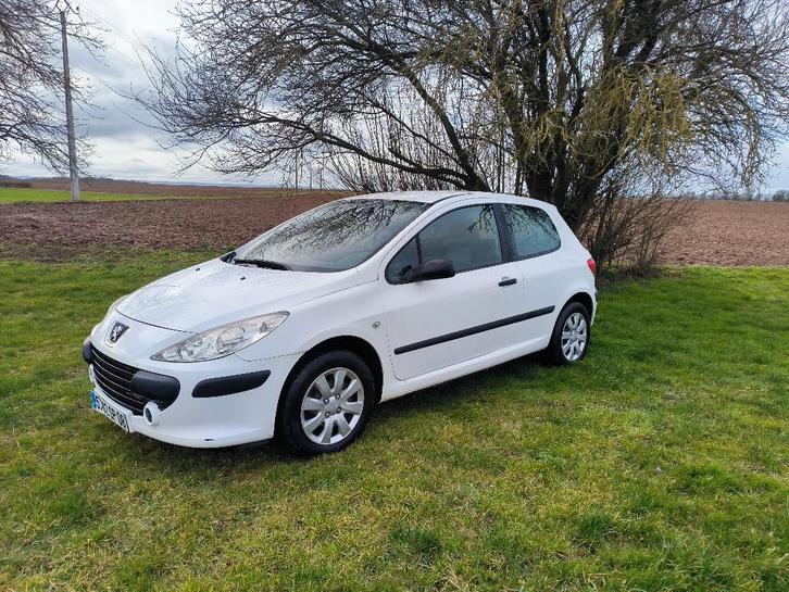 Peugeot 307 restylée 1.6 hdi 90cv, Auto's, Peugeot, Bedrijf, ABS, 3 deurs, Zwart, Grijs, Stof, Ophalen