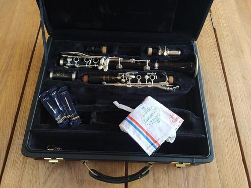 A-klarinet Buffet-Crampon E13, Muziek en Instrumenten, Blaasinstrumenten | Klarinetten, Zo goed als nieuw, A-klarinet, Hout, Met koffer