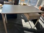 Kleine bureau met zeer draaistoel  verstelbaar, Huis en Inrichting, Bureaus, Ophalen, In hoogte verstelbaar, Bureau