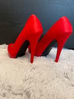 Chaussures à talons rouges taille 40, Vêtements | Femmes, Chaussures, Comme neuf, Enlèvement