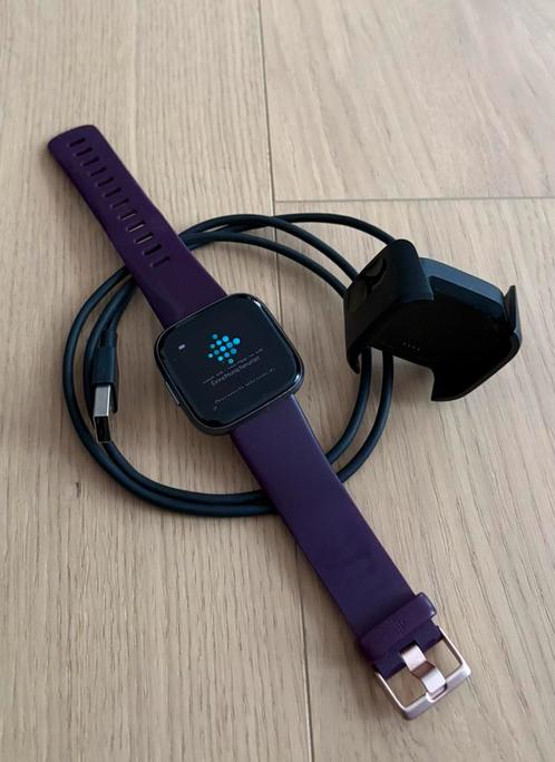 Fitbit Versa 2, Handtassen en Accessoires, Sporthorloges, Zo goed als nieuw, Ophalen of Verzenden