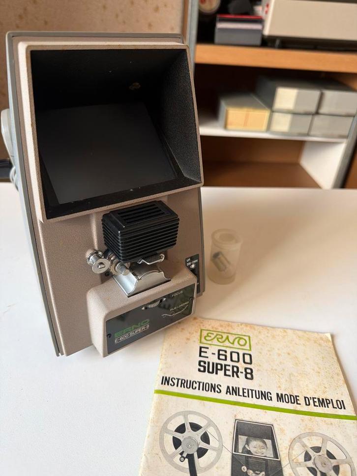 visionneuse Super 8 : l’Eumig E-600 Super-8, Collections, Appareils photo & Matériel cinématographique, Projecteur, Enlèvement