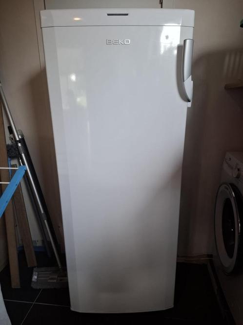diepvriezer beko, Elektronische apparatuur, Vriezers en Diepvrieskisten, Gebruikt, Vrijstaand, Vrieskast, 140 tot 160 cm, 60 tot 90 cm