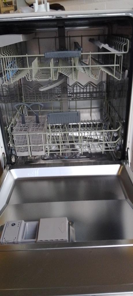 Vaatwas, Elektronische apparatuur, Vaatwasmachines, Gebruikt, Inbouw, Minder dan 85 cm, 45 tot 60 cm, Minder dan 10 liter, Energieklasse A of zuiniger