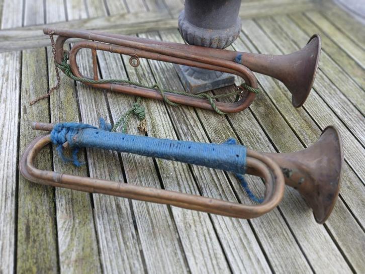 Oude klaroenen, Verzamelen, Militaria | Algemeen, Ophalen