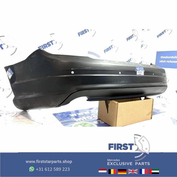 W204 AMG FACELIFT ACHTERBUMPER + DIFFUSER Mercedes C Klasse, Auto-onderdelen, Carrosserie, Bumper, Mercedes-Benz, Achter, Gebruikt