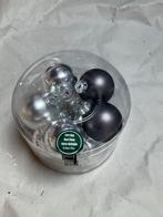 Kerstballen zilver met zwart (1maal gebruikt ), Diversen, Ophalen of Verzenden, Zo goed als nieuw