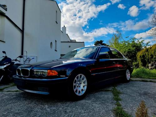 Bmw 728i * MANUEL * Super Etat * Full Historisch & Entretien, Auto's, BMW, Bedrijf, Te koop, 7 Reeks, Benzine, Berline, 5 deurs