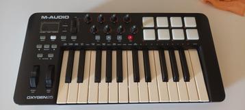 M-Audio Oxygen 25 MIDI Keyboard Controller – Uitstekende sta, Enlèvement, Comme neuf